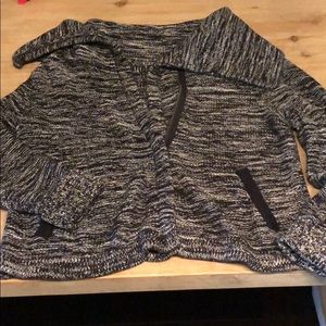 Chunky collar zipper sweater